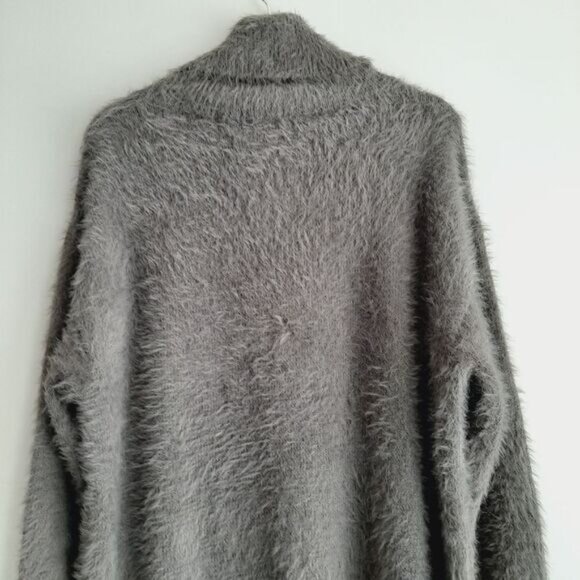 JOE FRESH Eyelash Fuzzy Knit Turtleneck Sweater Gray Sz L - Picture 7 of 13